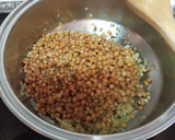 Foto del paso 4 de la receta: Puré de lentejas con cebolla