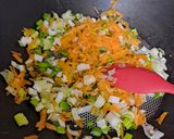 صورة لخطوة 1 من وصفة مكارونة سهلة ولذيذة 😋