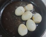 A picture of step 1 of Egg potato curry.