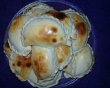 Foto del paso 4 de la receta: Empanadas jamón, queso 🧀y huevo🍳
