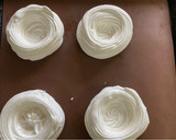 Foto del paso 3 de la receta: Mini Pavlovas que enamoran a primera vista! 💖