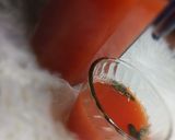 A picture of step 1 of Two ingredients healthy juice.
