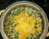 A picture of step 1 of Spinach Potato Corn Flakes Sago Balls.