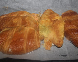 Foto del paso 4 de la receta: Cruasanes rellenos de pollo asado, untados de gazpacho de fresa