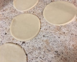Foto del paso 3 de la receta: Mini empanadas de carne argentinas