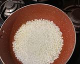 A picture of step 3 of Tapioca carrot kheer.
