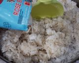 Foto langkah ke 3 dari resep Lemper isi ayam.