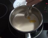 Foto del paso 3 de la receta: Crema pastelera tradicional con toque de Paco Torreblanca