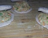 A picture of step 4 of Bread kachori.