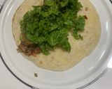 A picture of step 5 of Soft shell Tacos🌮.