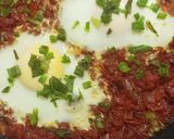A picture of step 5 of Yummy Egg Shakshuka.