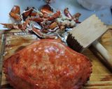 Foto del paso 4 de la receta: Saquitos de cangrejo y ricota en salsa de langostinos y albahaca