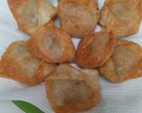 Foto langkah ke 6 dari resep Pangsit Goreng isi sayur.