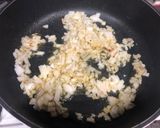 Foto del paso 3 de la receta: Fricandó de filete de cerdo con timbal de patata hervida