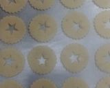 Karácsonyi linzer recept fázis 7 fotója