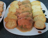 Foto del paso 3 de la receta: Bonito en salsa de cebolla con guisantes