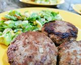 Foto del paso 3 de la receta: Hamburguesas a la plancha con salteado de champiñones y ajos!!!