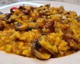 Foto del paso 6 de la receta Arroz con champiñones y chorizo
