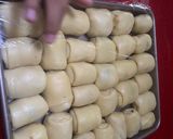 Foto langkah ke 7 dari resep Bolen Pisang Coklat Lumer.