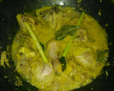 Foto langkah ke 2 dari resep Ayam Goreng Lengkuas.