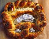 Hình bước làm 11 của món Neujahrsbretzel (German New Year's Pretzel)