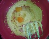 Foto langkah ke 2 dari resep Cornflakes Choco Cookies.