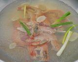 A picture of step 4 of Shaoxing Drunken Shrimp.