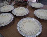 รูปขั้นตอนการทำที่ 9 ของ Lemon Mascarpone Cream Pie