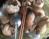 Hình bước làm 3 của món Giò heo hầm nấm & cải thìa