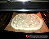 Πίτσα με διπλό πεπερόνι αφράτη φωτογραφία βήματος 16
