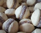 Foto del paso 9 de la receta: Alfajores de maizena (sin harina)