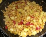 Foto del paso 2 de la receta Garbanzos salteados con verduras