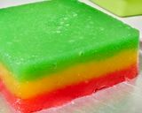 Foto langkah ke 6 dari resep Kue Lapis Singkong Pelangi (Dengan Santan).