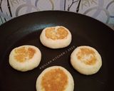 Foto langkah ke 4 dari resep Roti Teflon (Roti Gepeng).