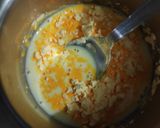 A picture of step 1 of Custard Fruit trifle.