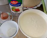 A picture of step 2 of Homemade Mayonnaise.