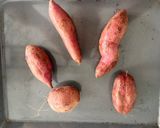 Foto del paso 1 de la receta: Corvina al horno con camote y espárragos