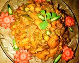 A picture of step 11 of Saim, matar & Aloo ka salan.