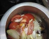 A picture of step 1 of Paneer lasooni.
