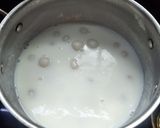 A picture of step 7 of Paal kolukattai.