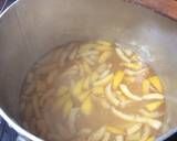 A picture of step 2 of Whole lemon marmalade.