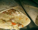 A picture of step 3 of Tortilla shawarma.