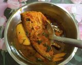 A picture of step 6 of Pabda Fish curry.