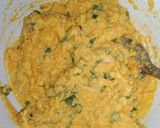 A picture of step 2 of Moong dal pakora.