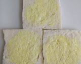 A picture of step 1 of Pineapple ice cream sandwich.
