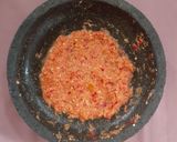 Foto langkah ke 4 dari resep Semur Telur Dadar Pedas.
