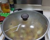 薯仔洋蔥炆排骨的食譜步驟8照片