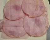 Foto del paso 1 de la receta Barras de pan con jamón york, queso, beicon y lomo adobado