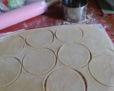 Foto del paso 4 de la receta: Empanadas dulces con carne y pasas 🥟🥩😋
