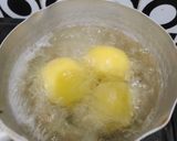 Foto langkah ke 1 dari resep Cheesy Hash Brown.